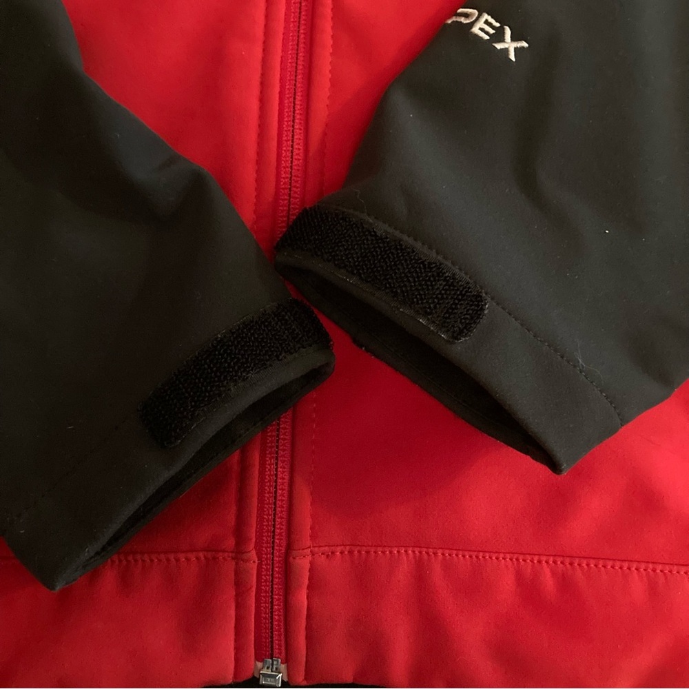 The North‎ Face Men’s Red and Black Soft Shell Jacket - size S - Picture 7 of 8